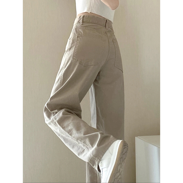 ストレートカジュアルパンツ