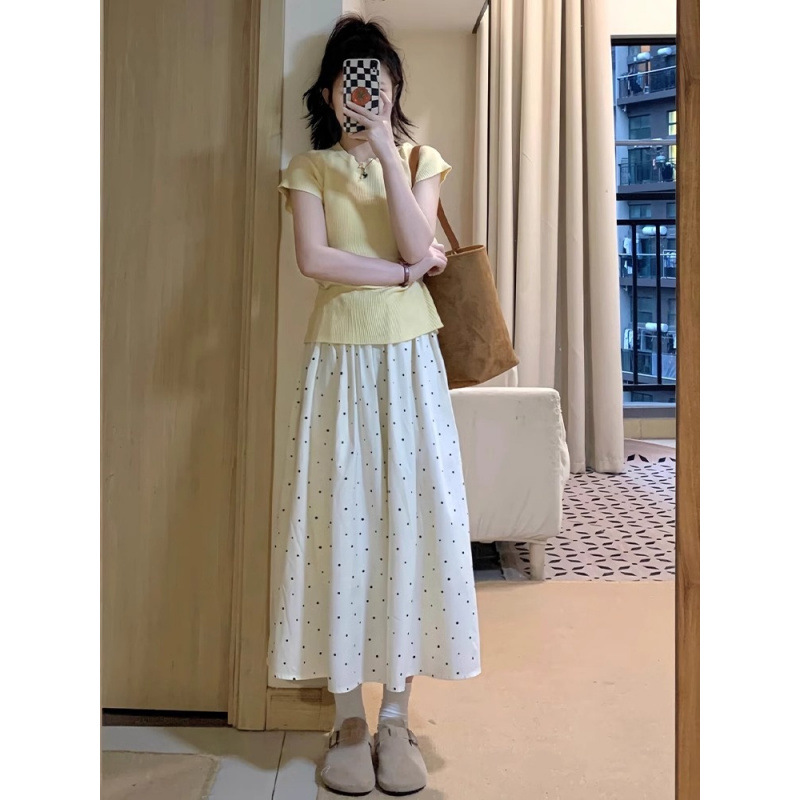 ドットスイングスカート