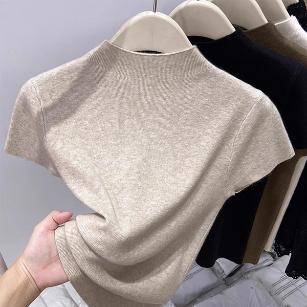 オフタートルニットTシャツ