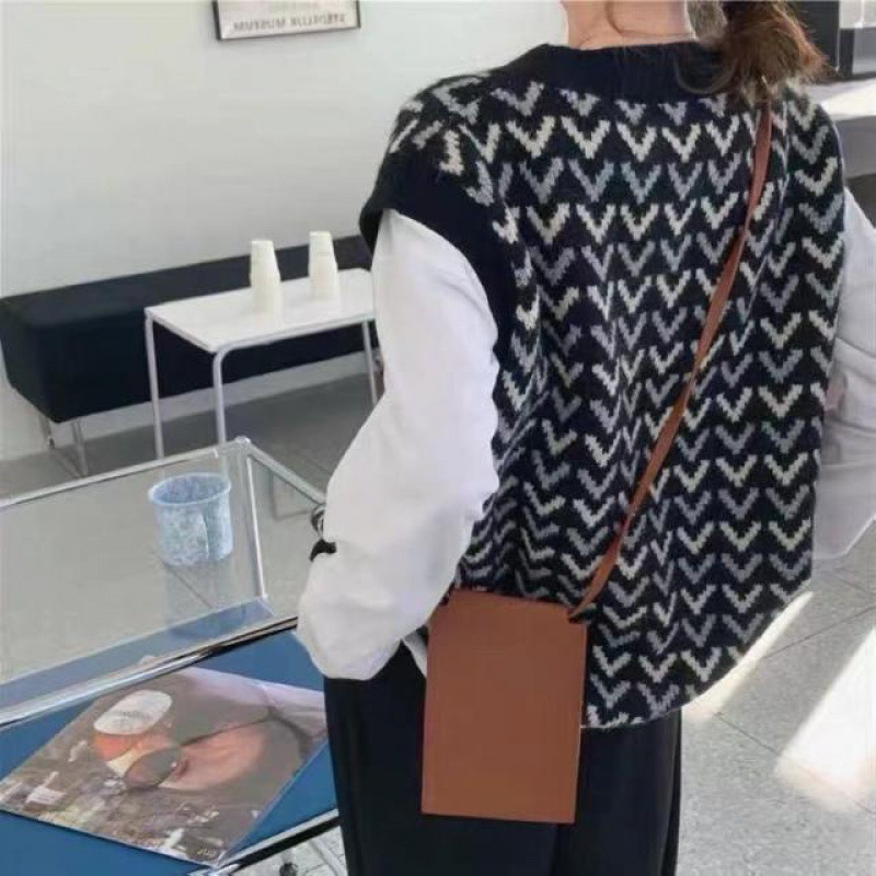 プルオーバーニットベスト