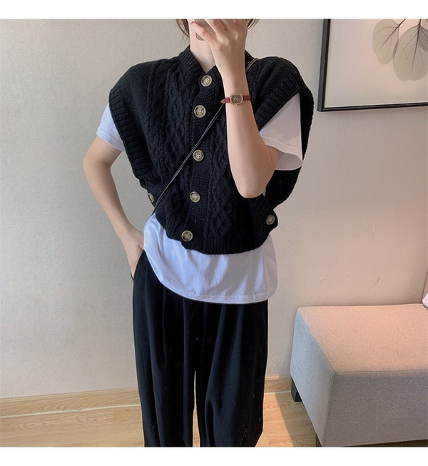 ウエストボタンベスト