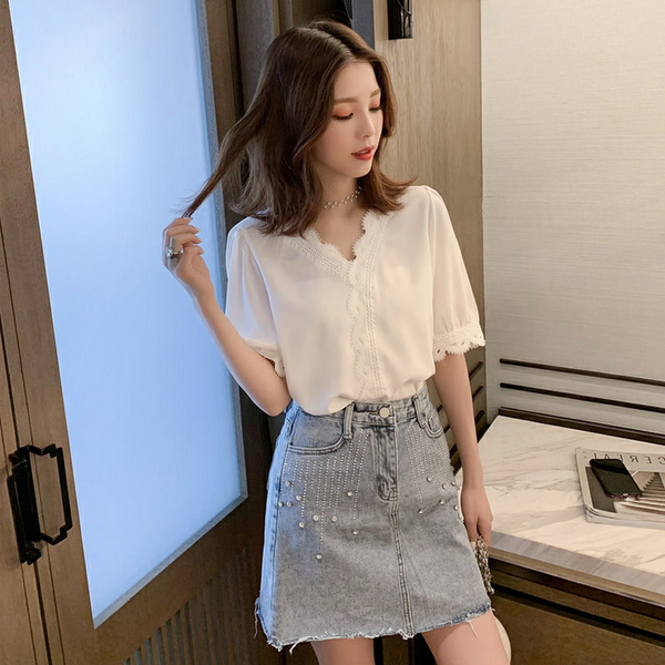 シフォンシャツ