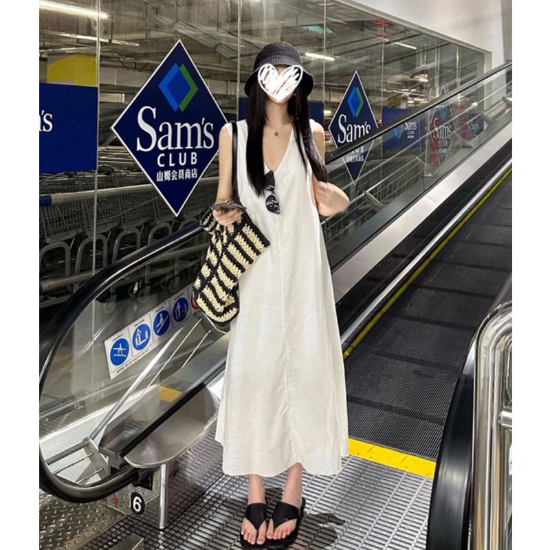 ホワイトワンピース