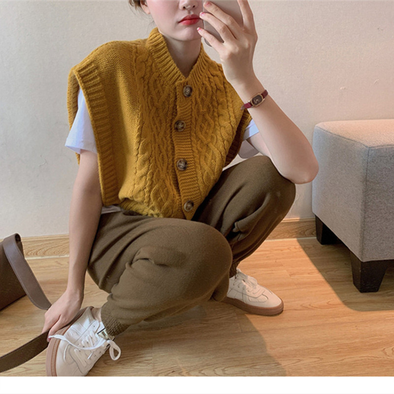 ウエストボタンベスト