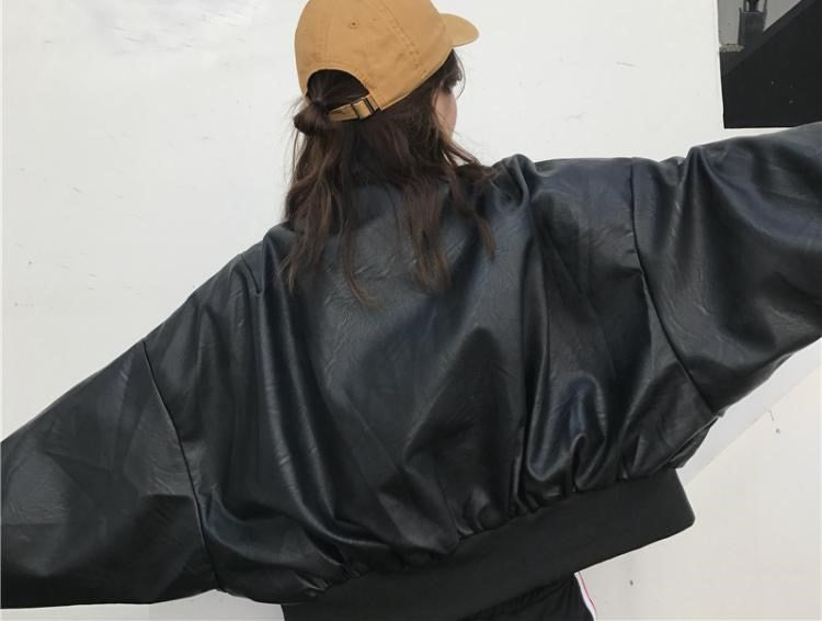 ミニ丈レザージャケット