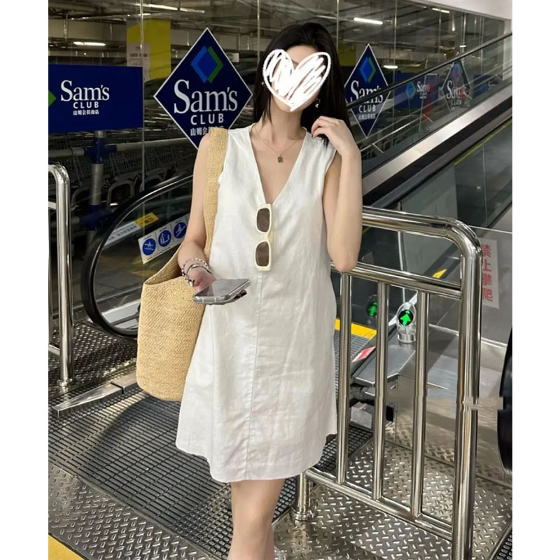 ホワイトワンピース