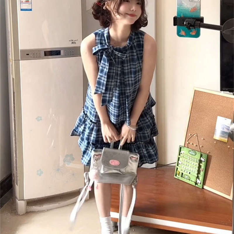 チェックフリルワンピース
