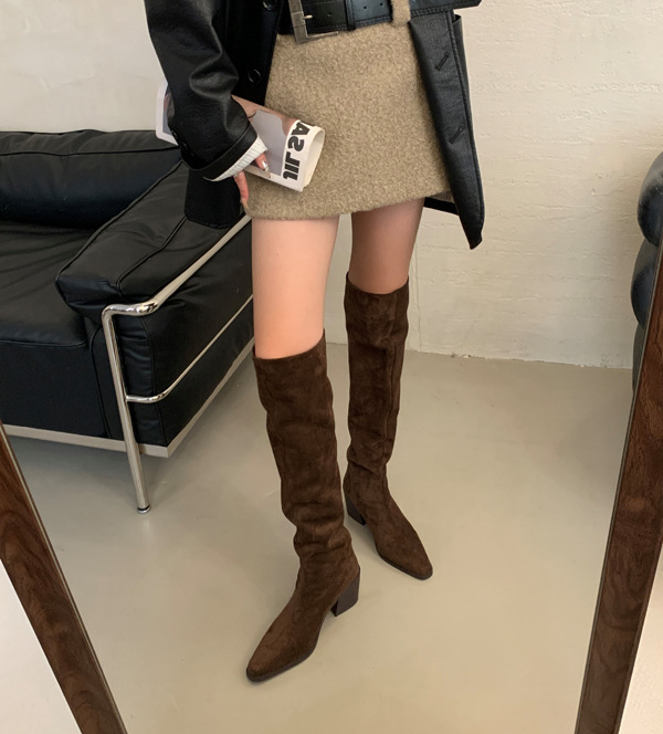 オーバーニーロングブーツ