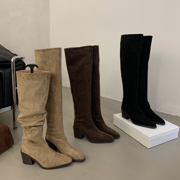 オーバーニーロングブーツ