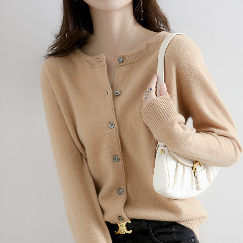 ヘンリーネックニットカーディガン