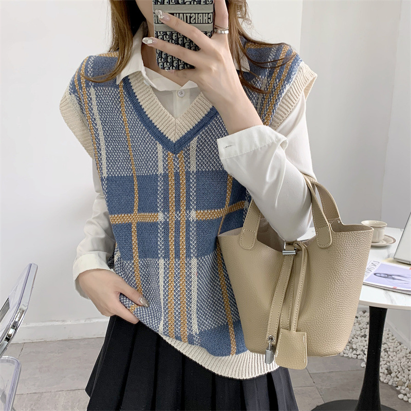 ゆったりVネックベスト