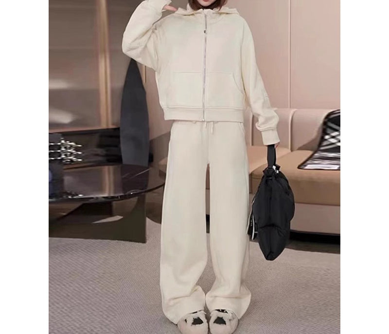 カジュアルスポーツツーピースセット