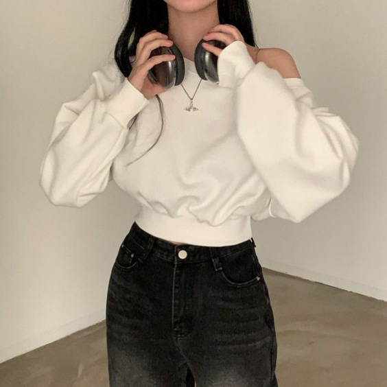 ルーズショートトレーナー