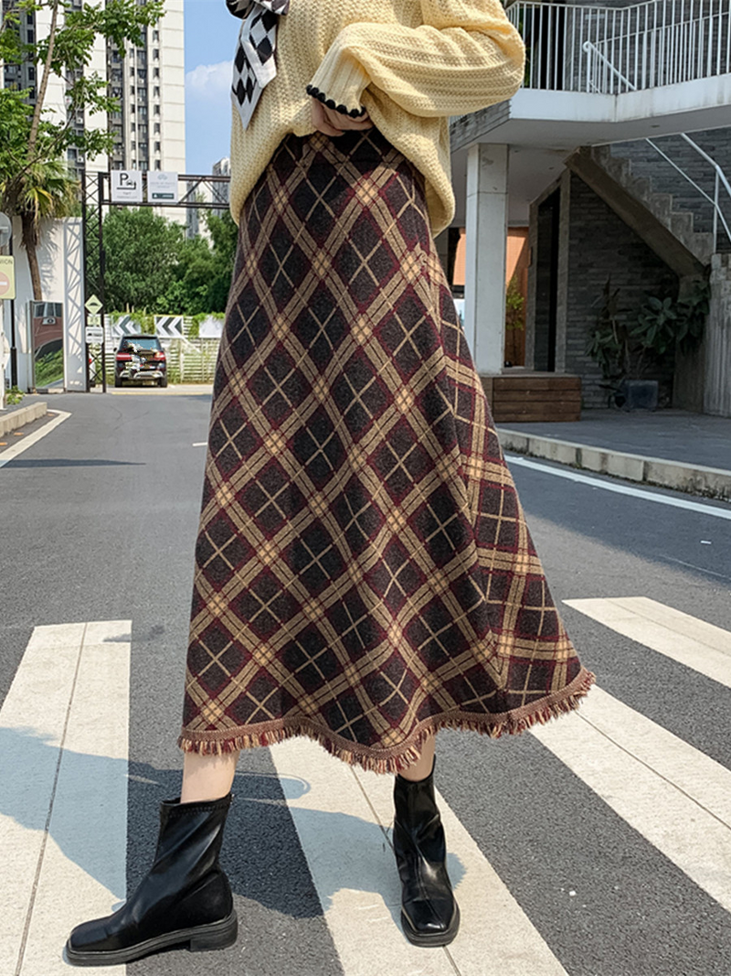 フリンジチェックロングスカート