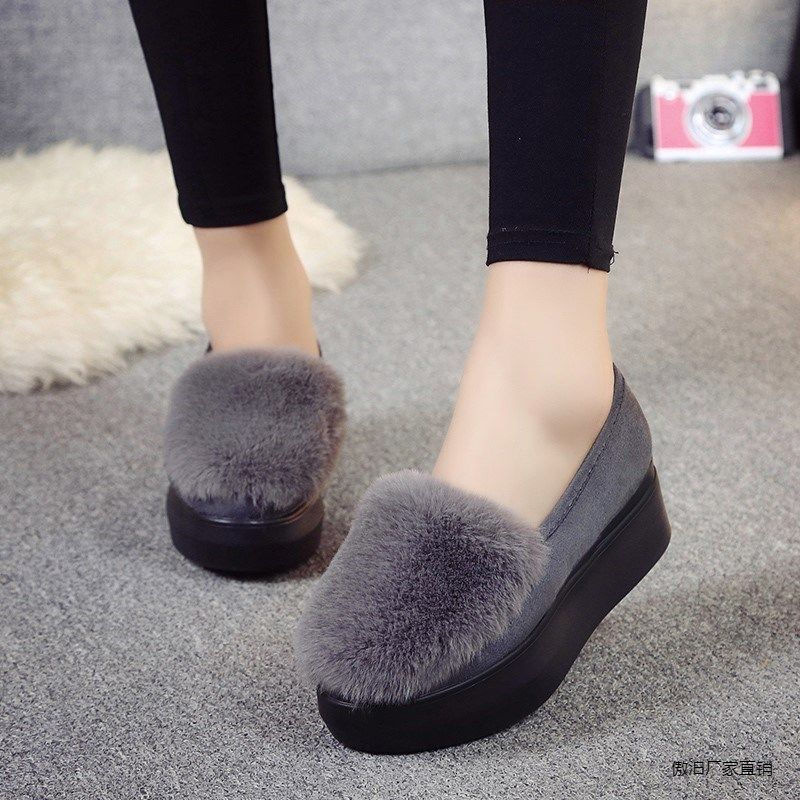 ふわふわスリッポン