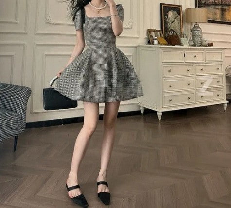 コントラストチェック柄ミニワンピース