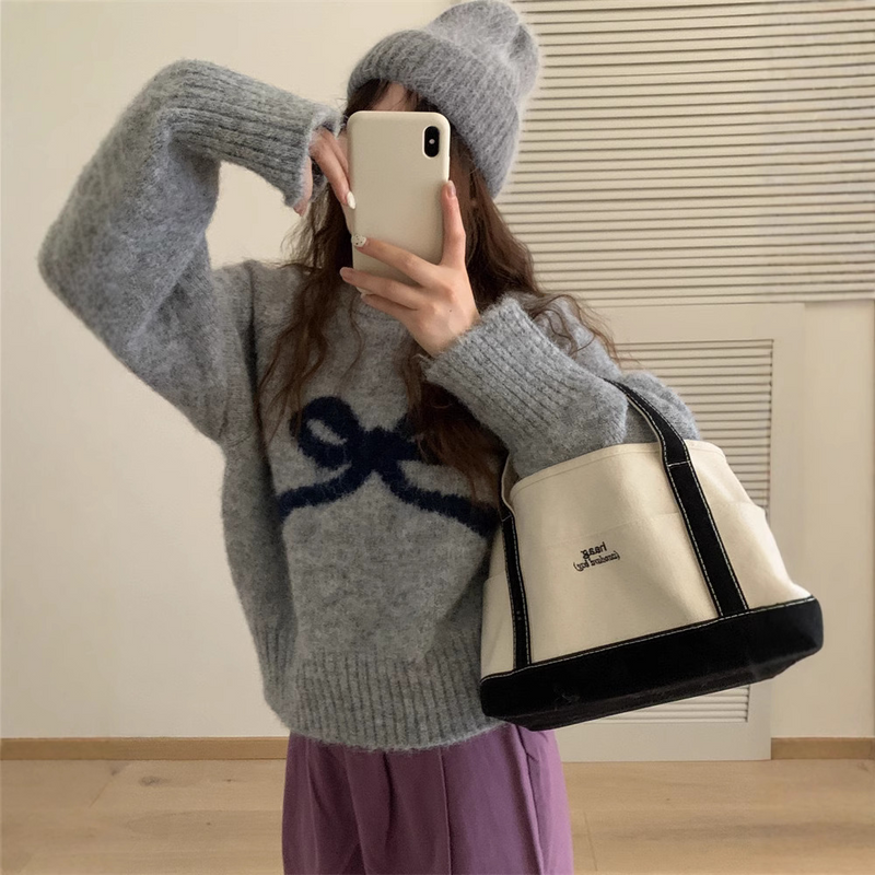 トップリボンセーター