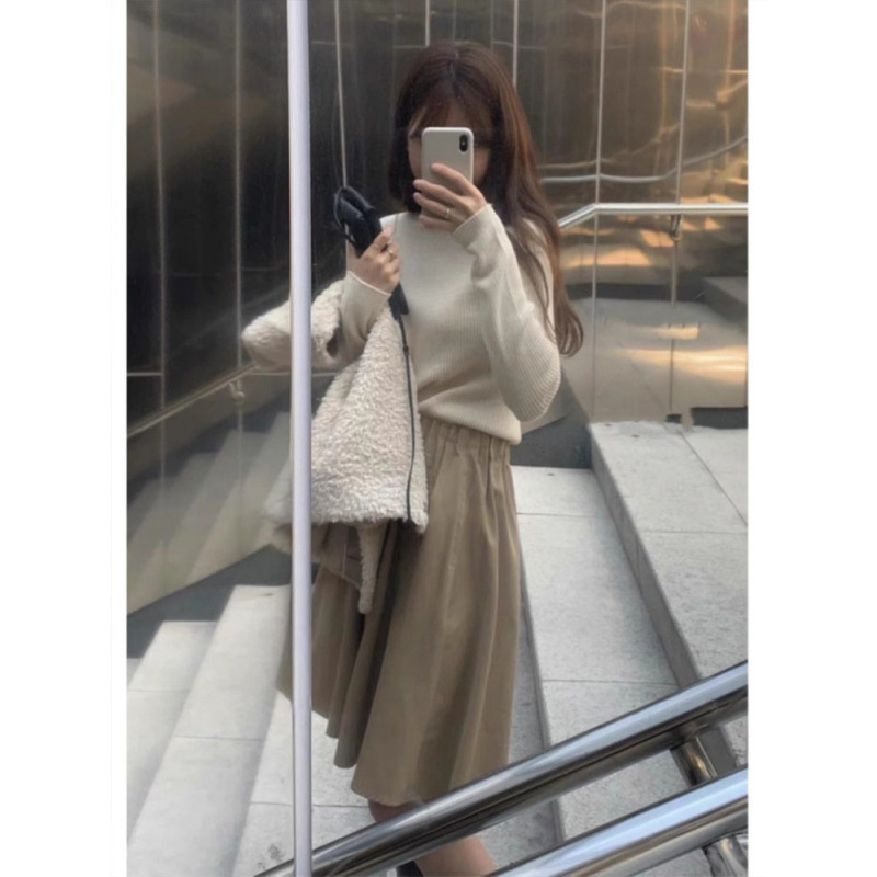 フレンチAラインスカート