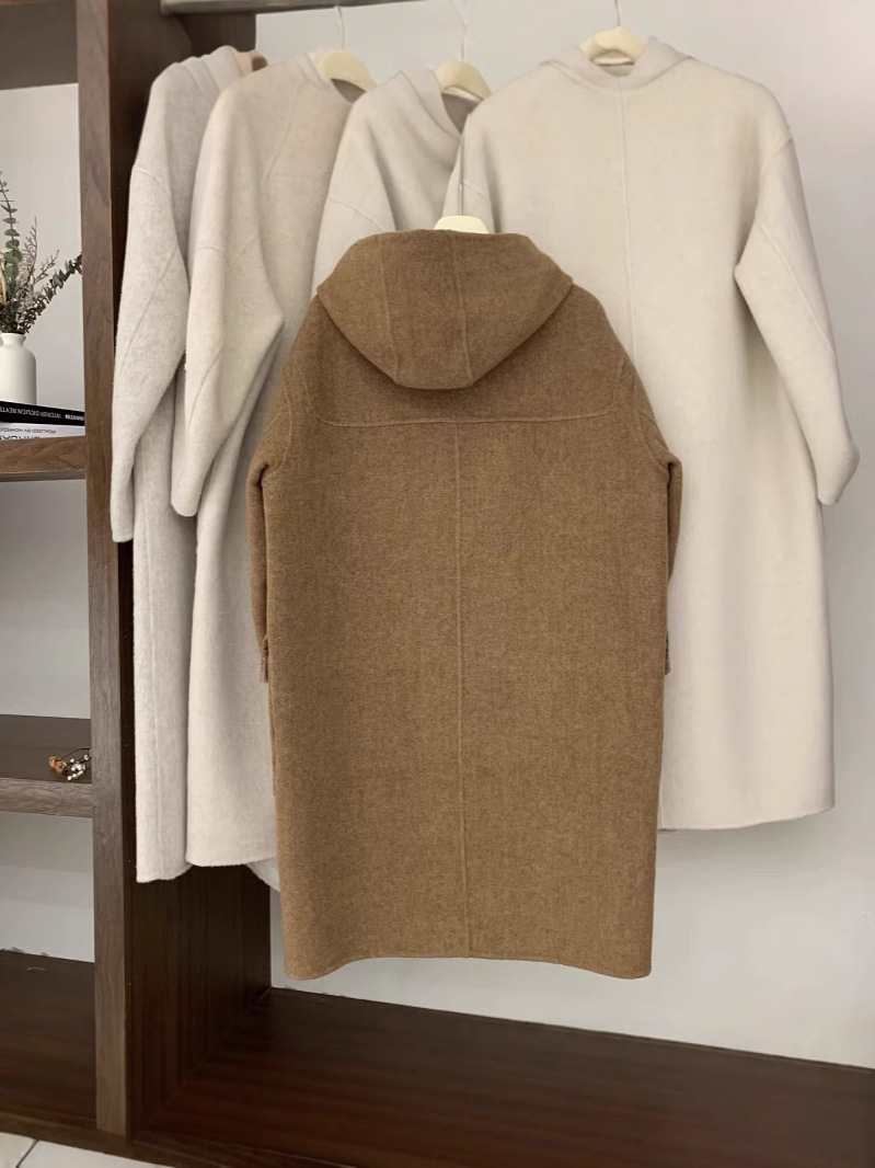 裏地チェックコート