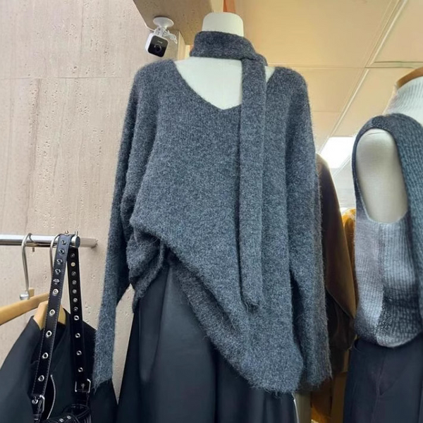 ネックリボン付ニット