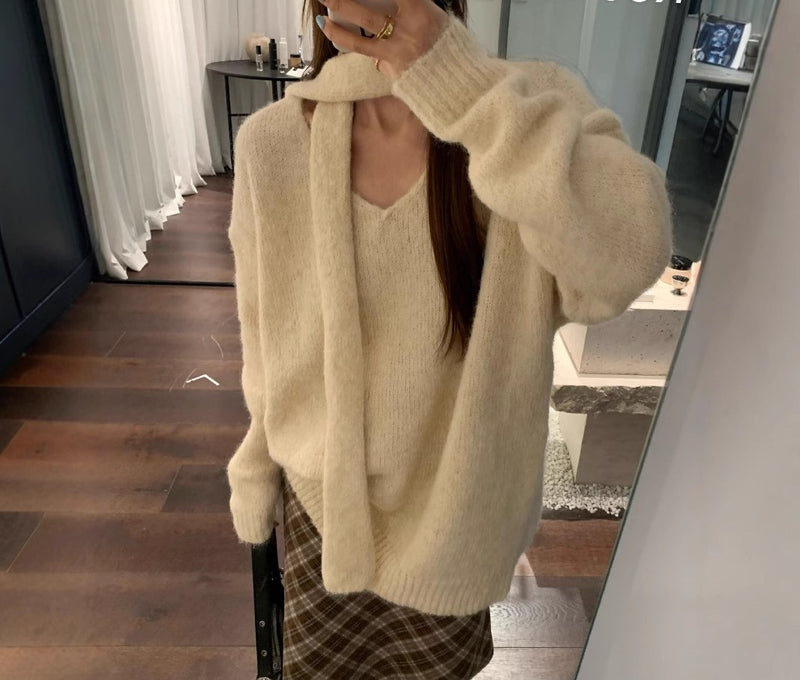 ネックリボン付ニット