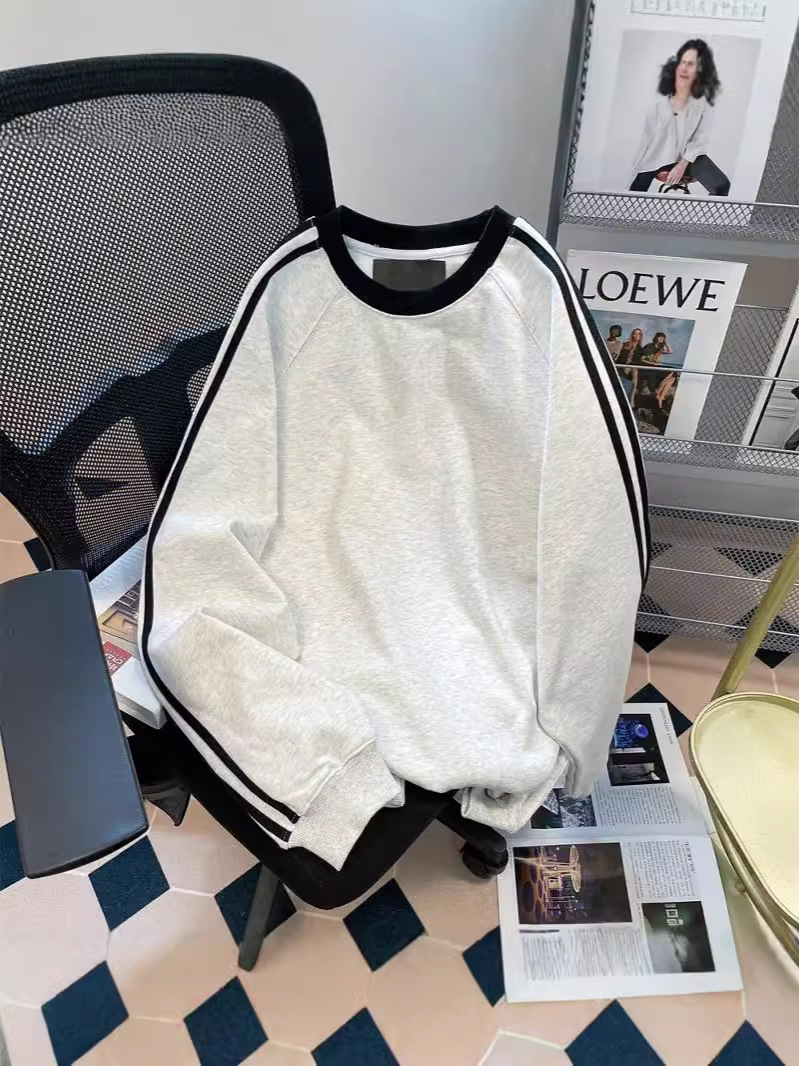 ゆったりカジュアルラインスエット