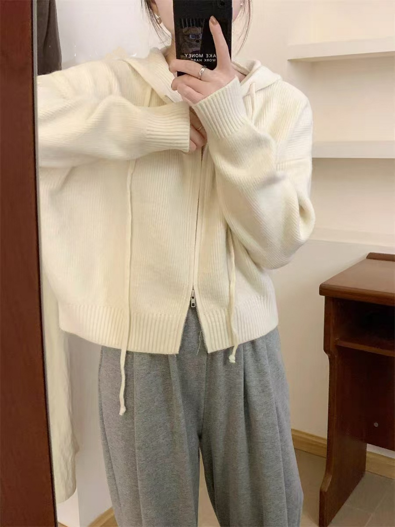 ダブルジップアップパーカーセーター