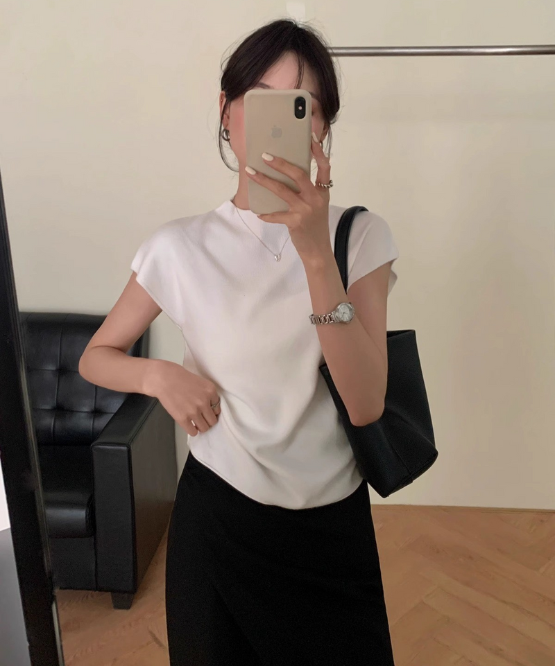 オフタートルニットTシャツ
