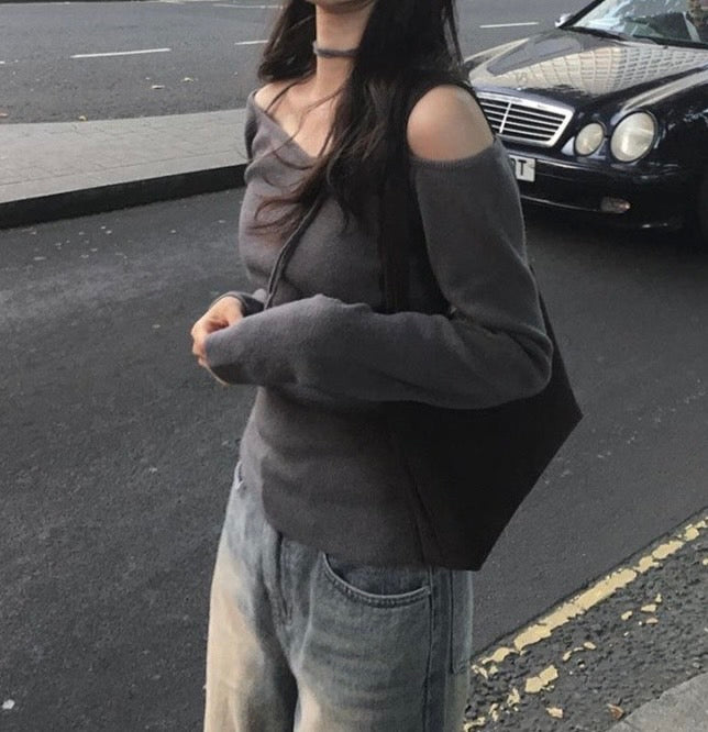 ポートレートネックロングトップ